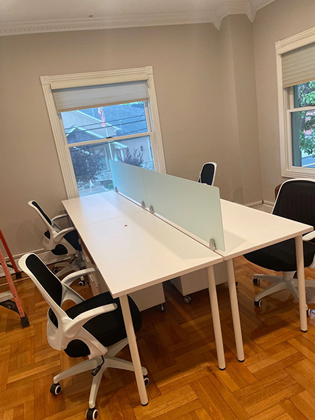 PTI Office Furniture recently furnished office in Staten Island, New York.  PTIOF has a selection of co-working and team workstations and office desks for your office space in Staten Island.